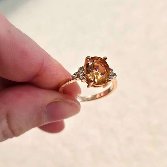 Cognac Zircon Rose Gold Cluster Ring - Picture 6 of 9